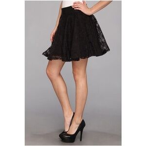 MinkPink the Renaissance skirt Small